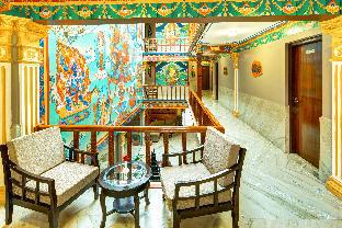 Hotel Lotus Gems